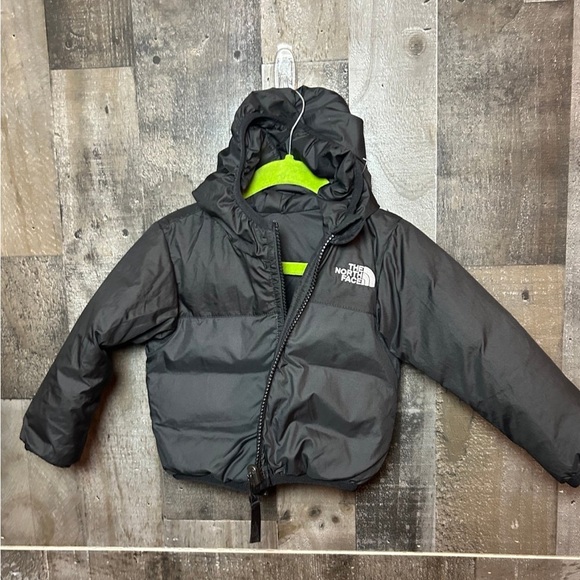 Infant Northface Jacket - Picture 8 of 8